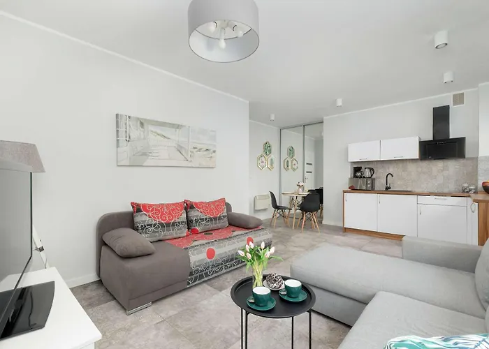 Apartamento Cozy Torunska With Parking In By Renters